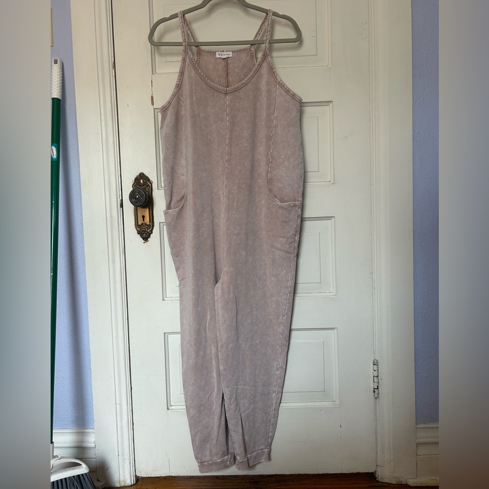 TS by Thrive Lounge Jumpsuit hotshot Overalls Medium Scoopneck Relaxed sweatsuit